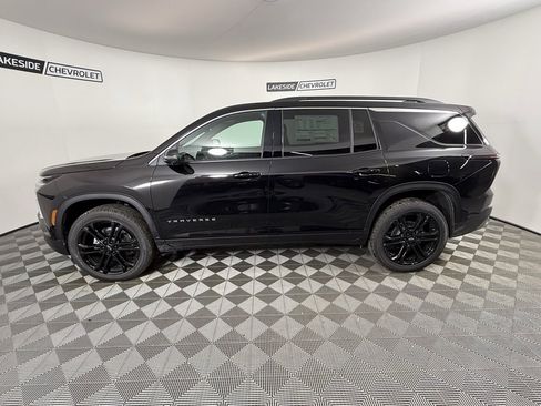 New 2026 Chevrolet Traverse LT w/ Driver Confidence Package image 3
