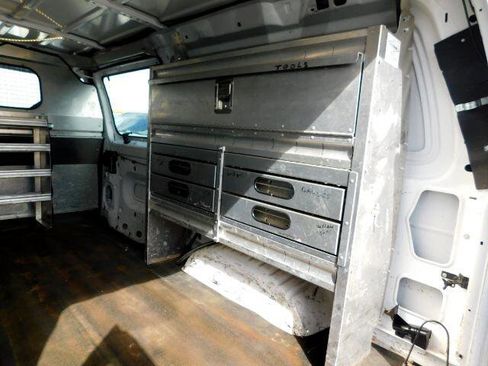 Used 2011 Ford E-250 and Econoline 250 image 14