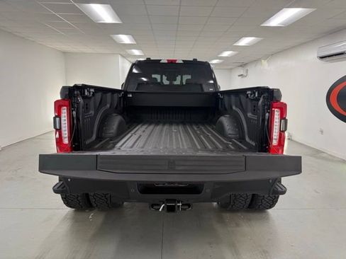 New 2025 Ford F350 Lariat w/ Lariat Ultimate Package image 8