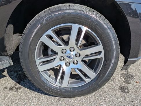 Certified 2024 Ford Expedition Limited RWD image 11