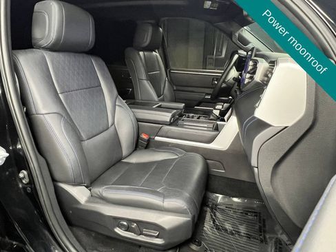 Used 2024 Toyota Tundra Platinum AWD/4WD image 8