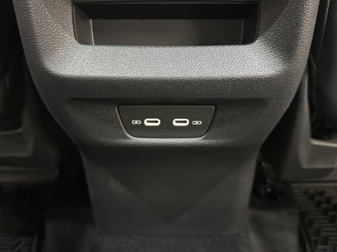 New 2026 Volkswagen Tiguan SE AWD/4WD image 32