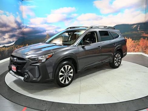 Used 2024 Subaru Outback Limited image 4