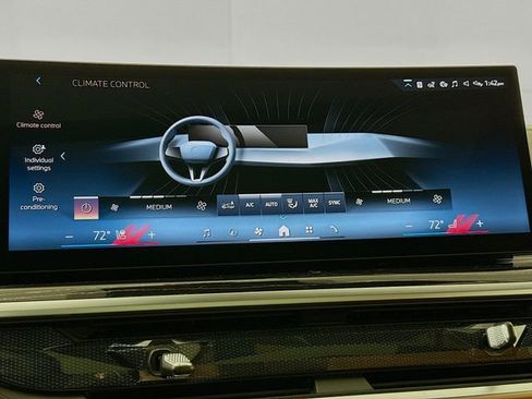 New 2026 BMW X7 xDrive40i w/ M Sport Package image 16