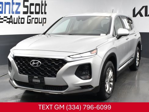 Used 2019 Hyundai Santa Fe SE FWD image 1