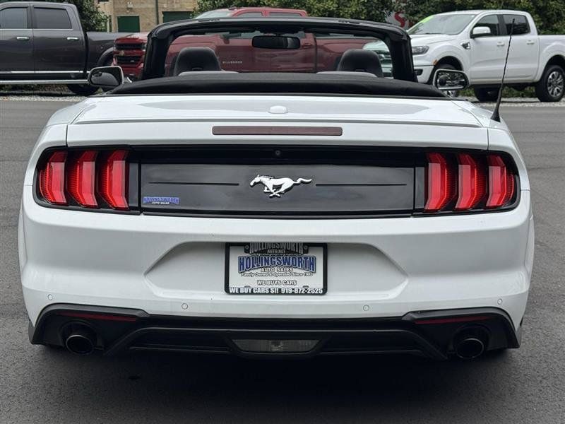 Used 2018 Ford Mustang Premium RWD image 5