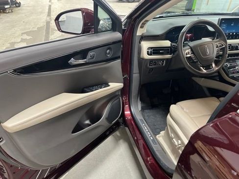Used 2023 Lincoln Nautilus Reserve w/ Equipment Group 201A AWD/4WD image 19