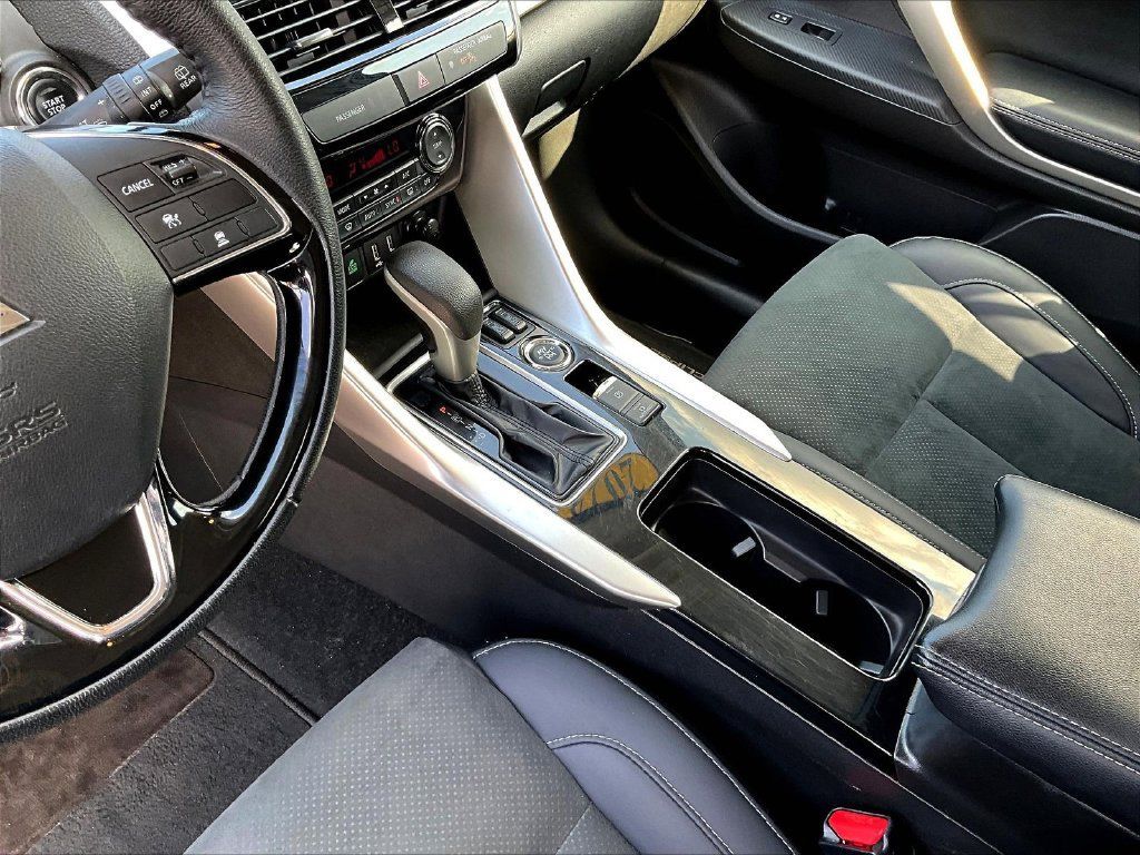Used 2024 Mitsubishi Eclipse Cross SE AWD/4WD image 21