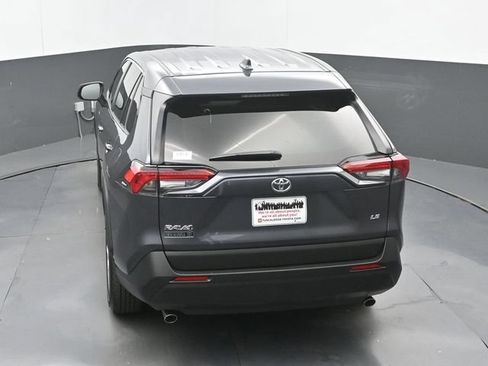 Used 2025 Toyota RAV4 LE FWD image 31