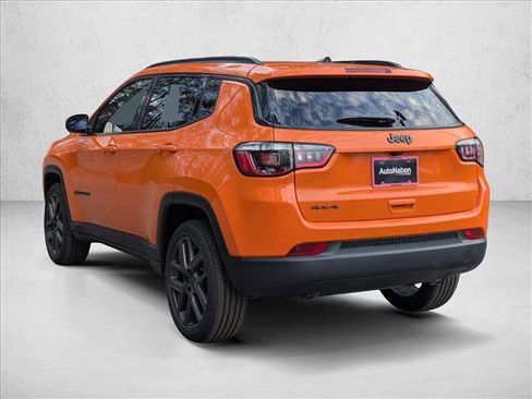 New 2026 Jeep Compass Latitude w/ Sun and Sound Group AWD/4WD image 7