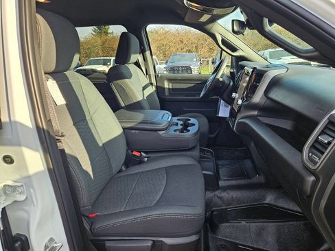 New 2026 RAM 4500 Tradesman AWD/4WD image 15