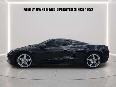 Used 2025 Chevrolet Corvette Stingray Premium Conv w/ 3LT RWD image 5