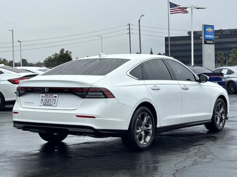 Certified 2023 Honda Accord EX image 5