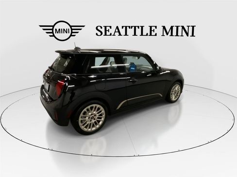 New 2026 MINI Cooper S image 11
