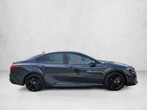 Used 2025 Toyota Camry SE w/ Multimedia Upgrade Package FWD image 4