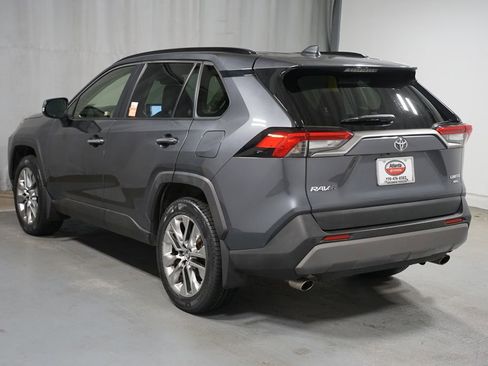 Used 2019 Toyota RAV4 Limited w/ Advanced Technology Package AWD/4WD image 6