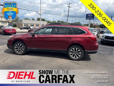 Used 2017 Subaru Outback 2.5i Limited AWD/4WD image 4