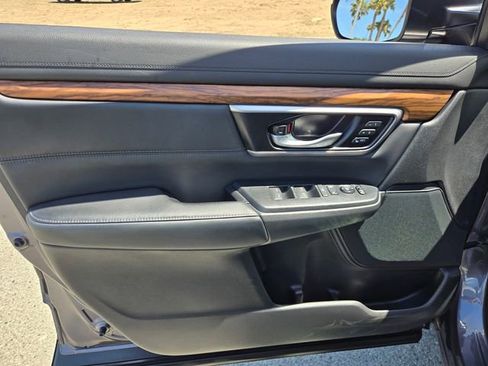 Used 2022 Honda CR-V Touring image 18
