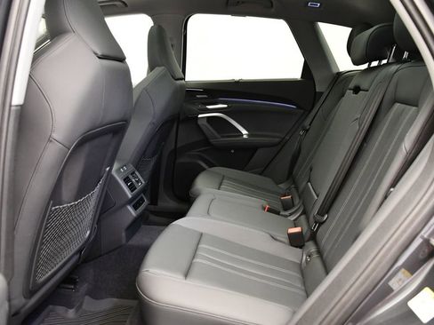 Used 2025 Audi Q5 Premium Plus w/ Premium Plus AWD/4WD image 41