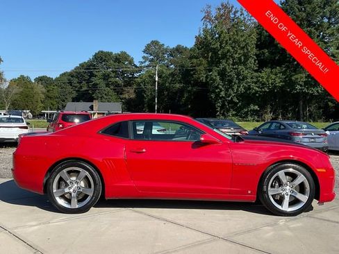 Used 2010 Chevrolet Camaro SS w/ RS Package image 8