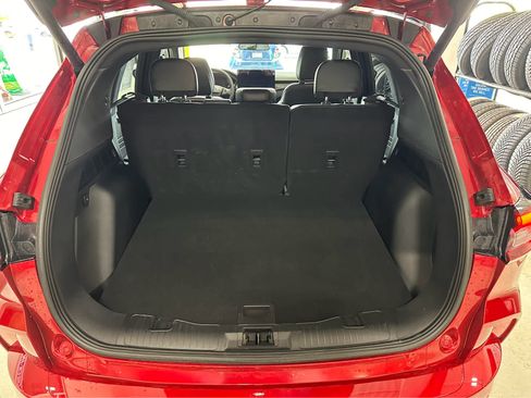 Used 2024 Ford Escape ST-Line w/ Tech Pack #1 AWD/4WD image 7
