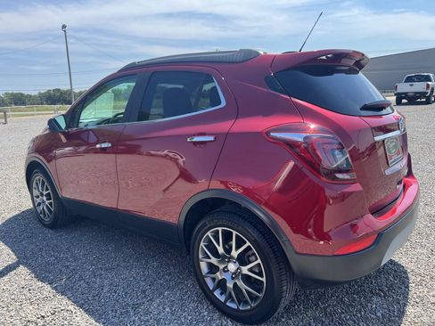 Used 2019 Buick Encore Sport Touring FWD image 4