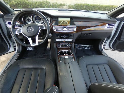 Used 2014 Mercedes-Benz CLS 550 image 21