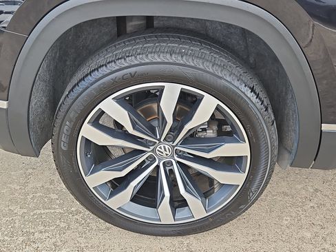 Used 2019 Volkswagen Atlas SEL Premium AWD/4WD image 10