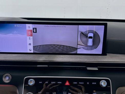 Certified 2026 Genesis GV80 2.5T Advanced image 13