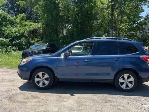 Used 2014 Subaru Forester 2.5i Limited AWD/4WD image 3