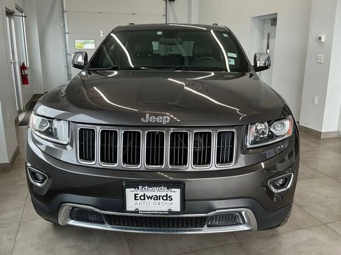 Used 2014 Jeep Grand Cherokee Limited w/ Trailer Tow Group IV AWD/4WD image 3