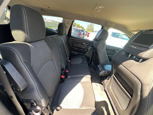 Used 2016 Chevrolet Traverse LT w/ Style and Technology Package AWD/4WD image 27