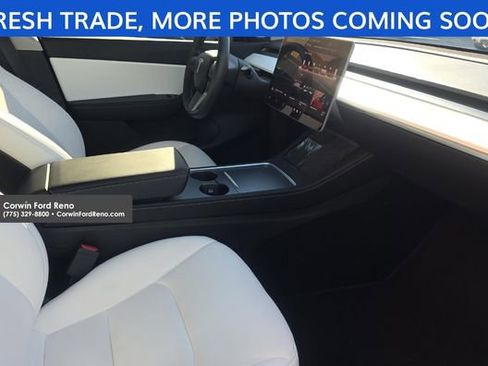 Used 2022 Tesla Model Y Performance image 10