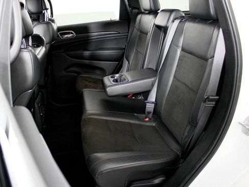 Used 2020 Jeep Grand Cherokee Altitude image 37