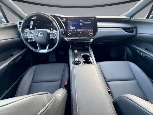 Used 2025 Lexus RX 350 Premium w/ Accessory Package (Z1) FWD image 19