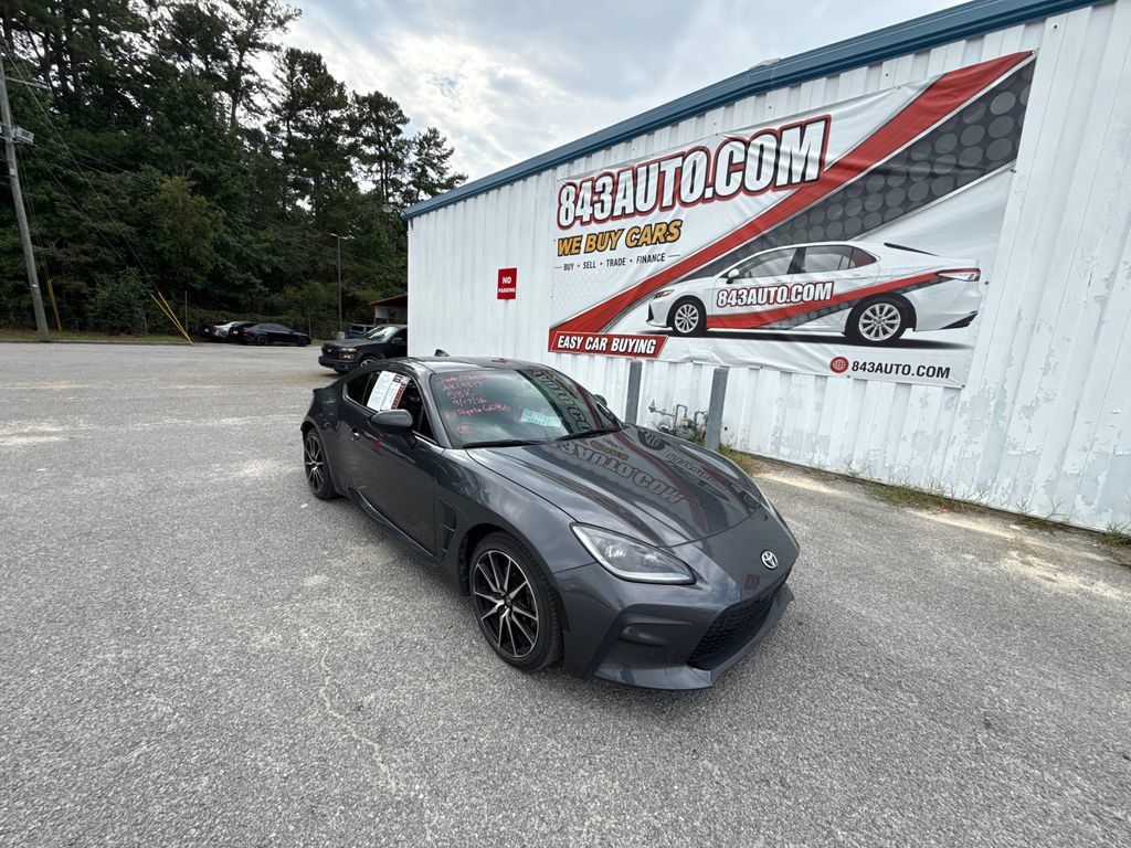 Used 2023 Toyota GR86 RWD image 1