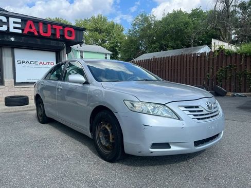 Used 2007 Toyota Camry LE FWD image 9