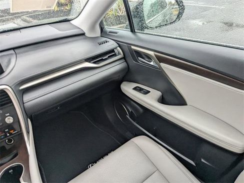 Certified 2022 Lexus RX 350 FWD w/ Premium Package image 17