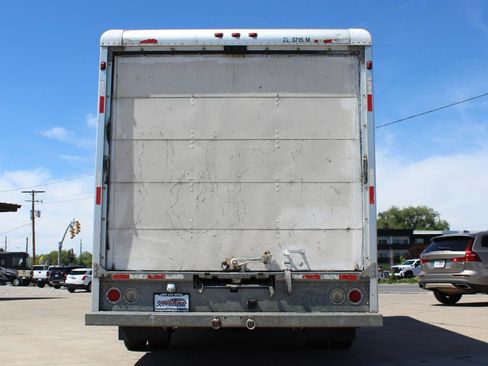 Used 2007 Ford E-450 and Econoline 450 RWD image 41