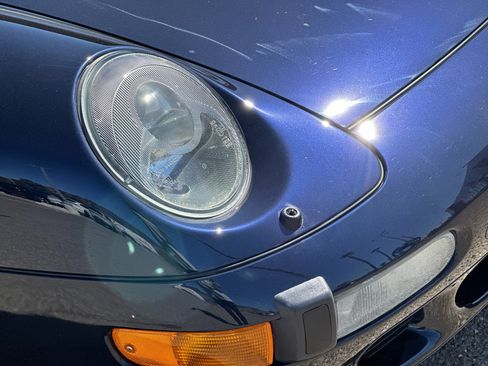 Used 1996 Porsche 911 Turbo RWD image 32