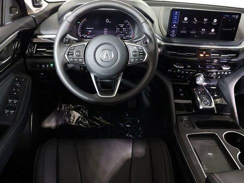 Certified 2026 Acura MDX SH-AWD w/ Technology Package image 3
