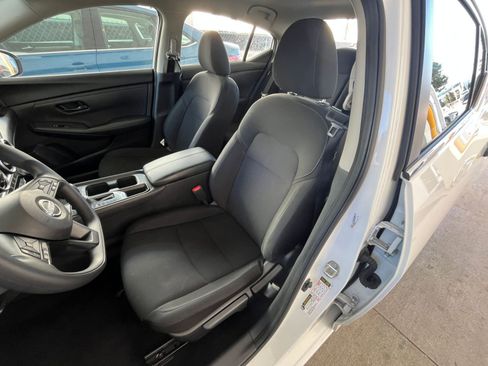 Used 2025 Nissan Sentra S image 34