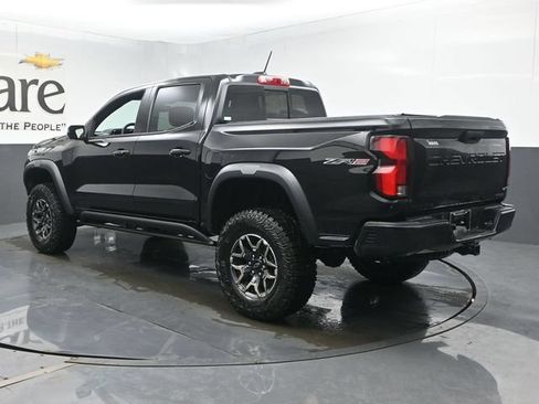 New 2026 Chevrolet Colorado ZR2 w/ Technology Package AWD/4WD image 14