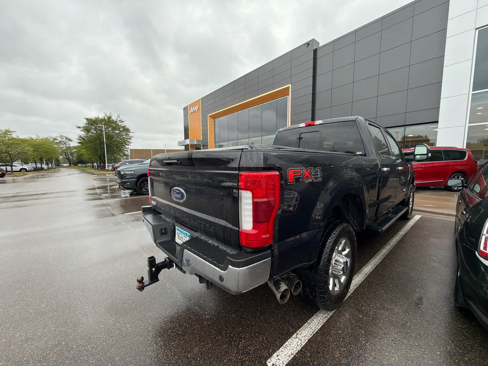 Used 2019 Ford F350 Lariat w/ Lariat Ultimate Package AWD/4WD image 3