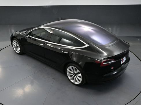 Used 2018 Tesla Model 3 Mid Range RWD image 51