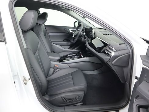 Used 2025 Audi A5 2.0T Premium w/ Convenience Package image 23