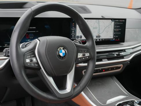 Used 2024 BMW X5 xDrive40i image 10