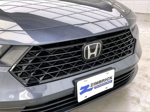 Certified 2025 Honda Accord LX image 30