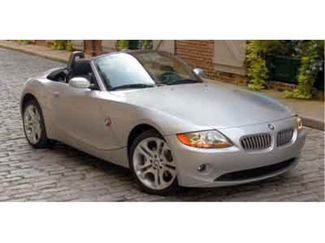 Used 2003 BMW Z4 2.5i RWD video 1