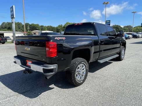 Used 2015 Chevrolet Silverado 2500 LT AWD/4WD image 3